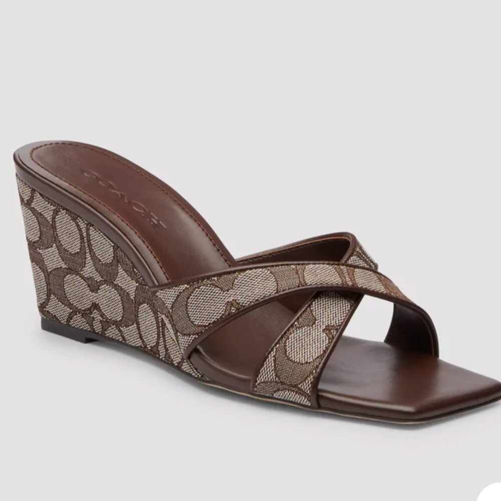 NIB COACH Wedge Sandal in Signature Jacquard - CAQ95 Oak/Maple size 6 US